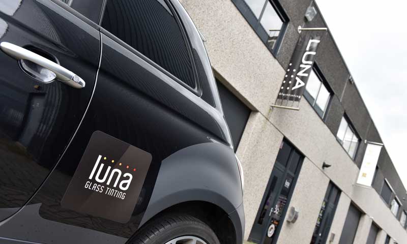 dennenboom Makkelijk te lezen goedkeuren Raamfolie auto laten aanbrengen | 10 jaar garantie | Luna Glass Tinting