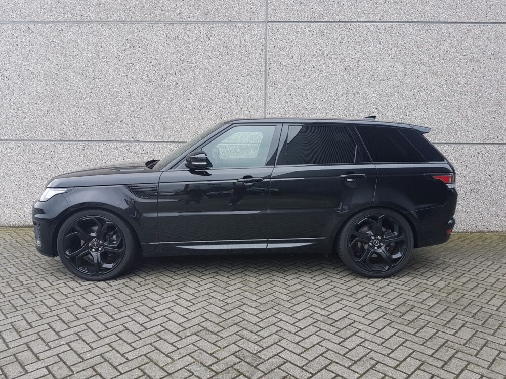 Range Rover Voorportieren en voorruit FG70 vanaf Bstijl Privacy Glass