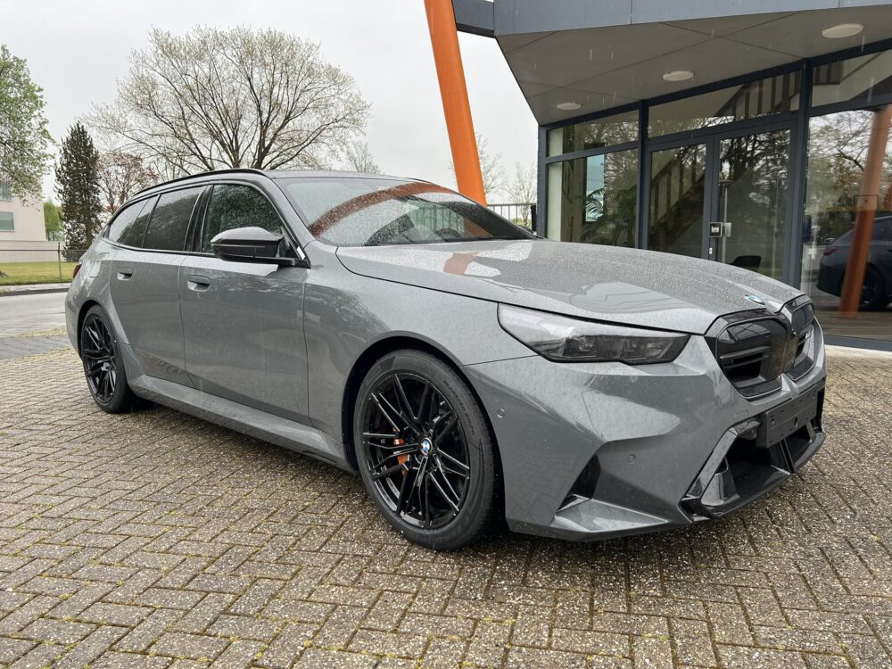 bmw m5 2070 rondom