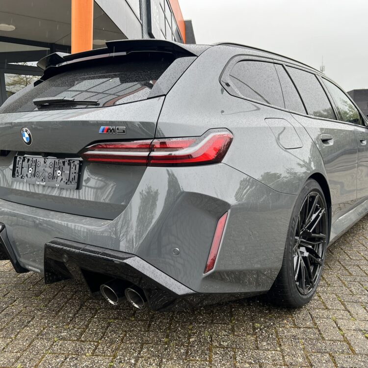 bmw m5 2070 rondom2