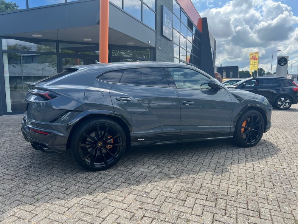 lamborghinin urus vp vr fg702